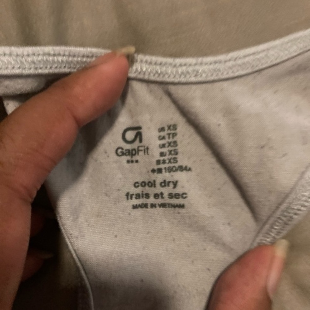 Gap Fit Active Racerback Tee - Picture 3 of 4